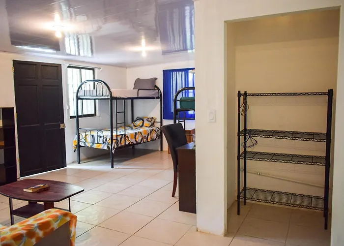 Guest house Caprichos Tamarindo